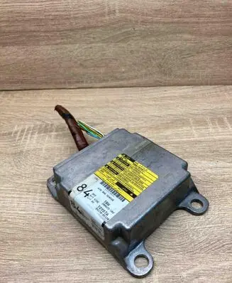 Toyota Avensis T250 Airbag control unit/module 8917005120 208623102 WithPlug