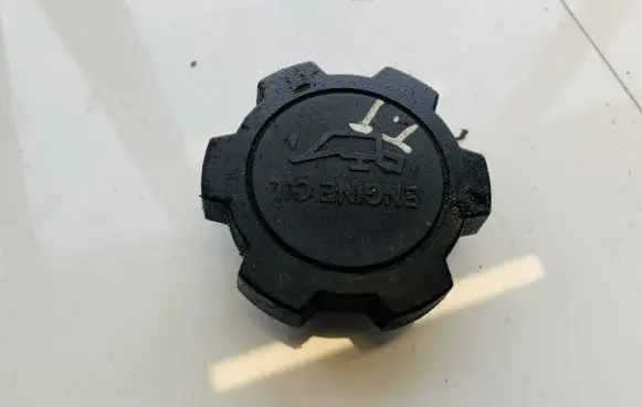 Audi TT Mk1 Oil filler cap 
