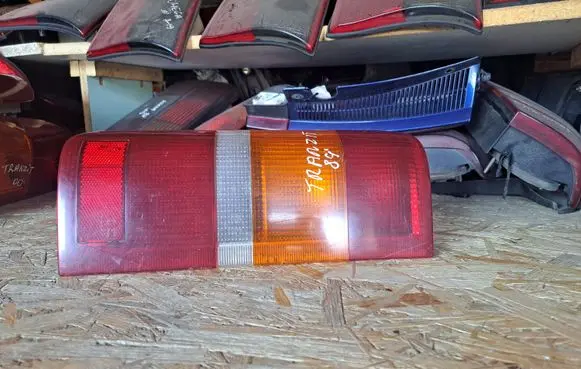 Ford Transit II Rear/tail lights 86VB13405AH