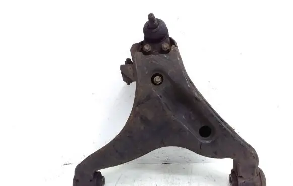 Mitsubishi Pajero Front lower control arm/wishbone