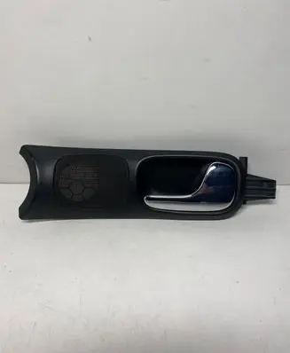 Audi A4 S4 B5 8D Front door interior handle 8D0837020