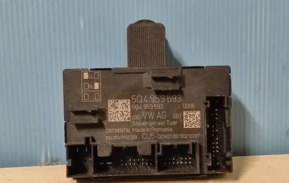 Skoda Octavia Mk3 (5E) Door control unit/module 5Q4959593