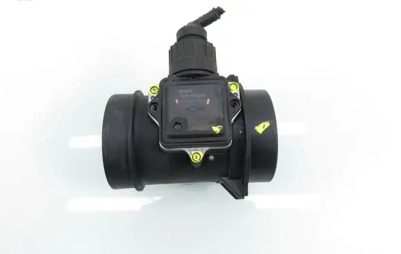 BMW 5 E39 Mass air flow meter AF10224