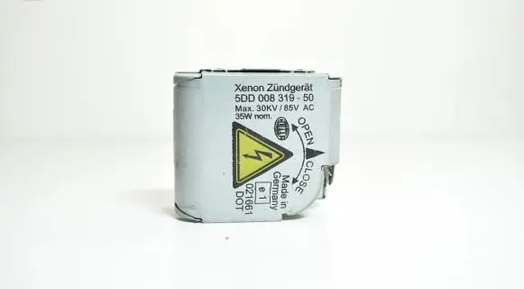 Audi A6 S6 C6 4F Headlight ballast module Xenon 5DD00831950