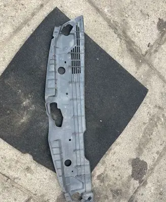 Toyota Corolla Verso AR10 Radiator trim 532890F010