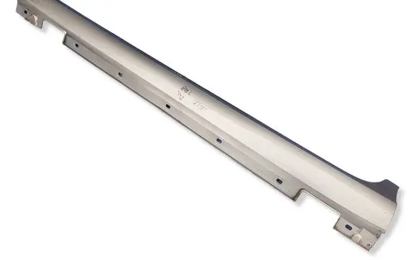 Mercedes-Benz CLS C218 X218 Sill A2186900140HTGFFH A2186900140