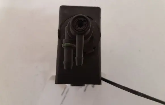 Citroen C5 Valve vacuum 9660693180