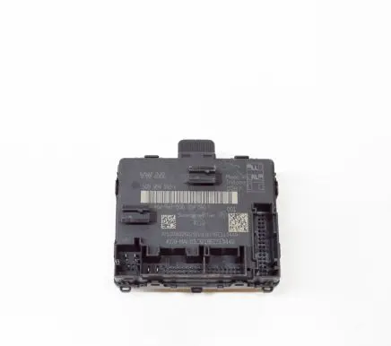 Audi A3 S3 8V Door control unit/module P10340260 5Q0959593F
