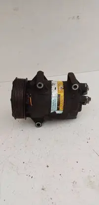 Renault Scenic II - Grand scenic II Air conditioning (A/C) compressor (pump) 01140018