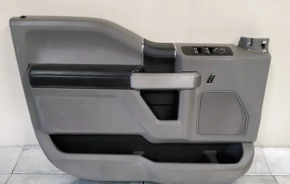 Ford F150 Front door card panel trim GL3B1823943B 22361110