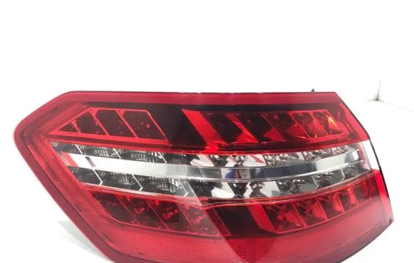 Mercedes-Benz E W212 Rear/tail lights A2129066801