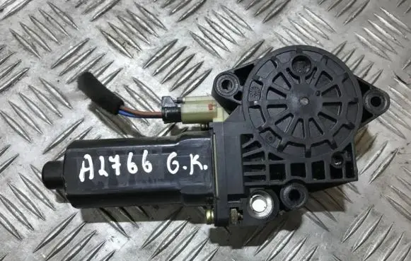 Hyundai Trajet Rear door window regulator motor
