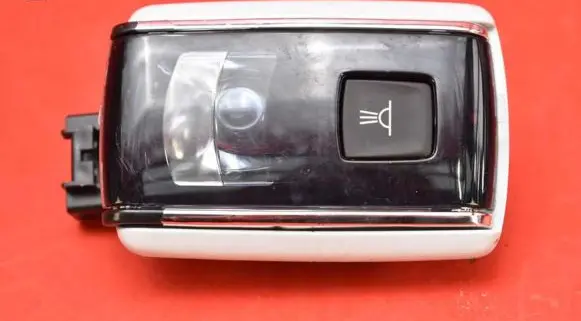 Peugeot 508 RXH Boot/trunk interior light 8956410