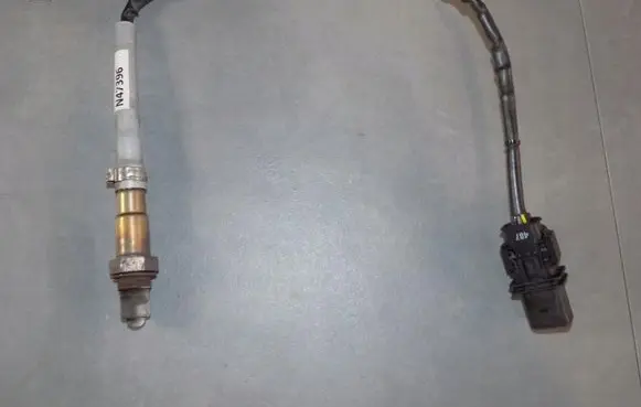 Volkswagen PASSAT B7 Lambda probe sensor 06J906262AA