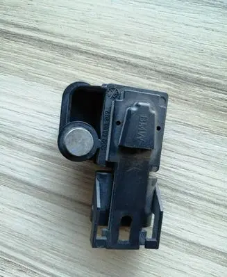 BMW 5 F10 F11 Airbag deployment crash/impact sensor 9159311 051210002462
