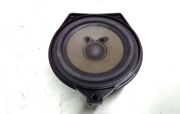 Mercedes-Benz C W205 Panel speaker A2058200902
