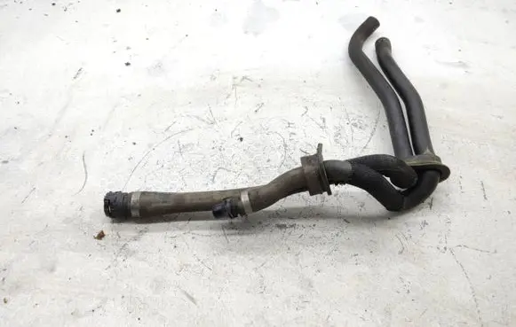 Mercedes-Benz C W205 Engine coolant pipe/hose A2055011591