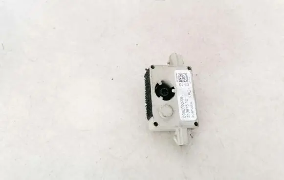 BMW 3 E90 E91 Antenna control unit 699009005 21367510