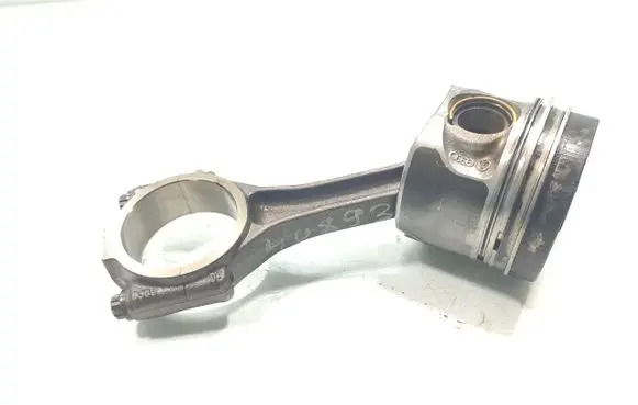 Skoda Superb B6 (3T) Piston with connecting rod 