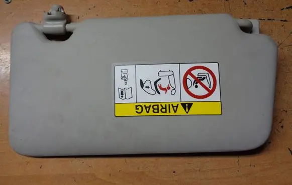Nissan Note (E12) Sun visor