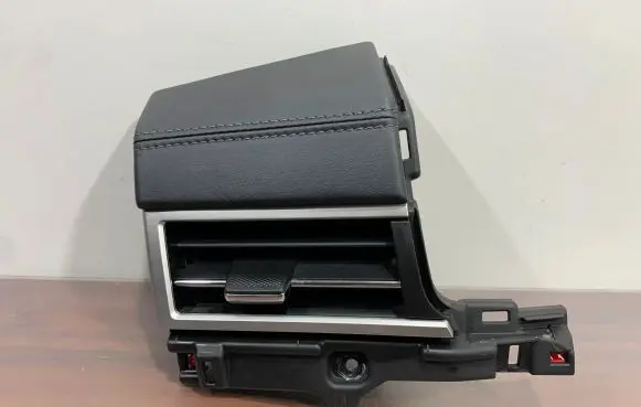 Mitsubishi Outlander IV Dashboard side air vent grill/cover trim