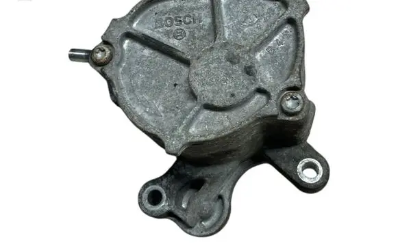Peugeot 508 RXH Vacuum pump