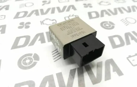 Toyota RAV 4 (XA10) Other relay 895A174010 0618000950