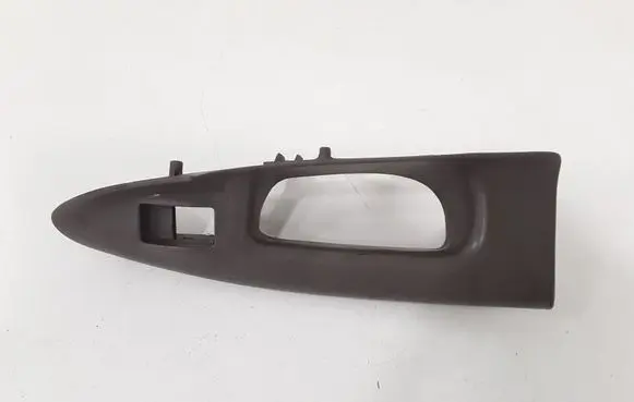 Audi A4 S4 B5 8D Front door window switch trim 