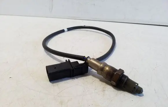 Volkswagen Tiguan Lambda probe sensor 04E906262GK