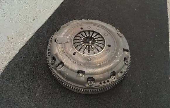 Volkswagen Crafter Clutch set kit 03N105266B