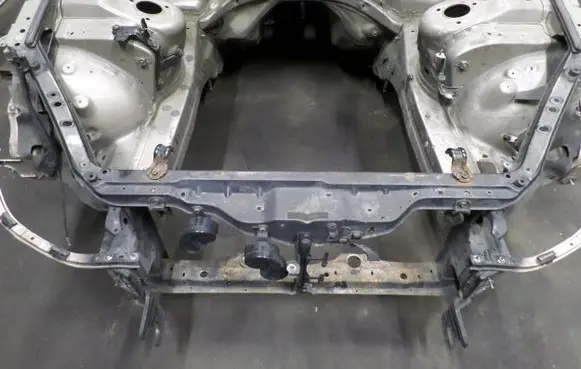 Lexus IS 220D-250-350 Front piece kit SCIIPAS