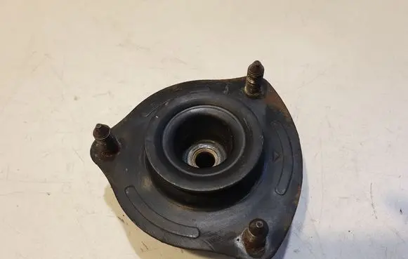 Honda Civic Coil spring mount 