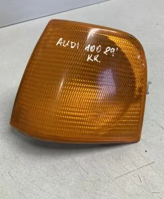 Audi 100 200 5000 C3 Front indicator light 443953049