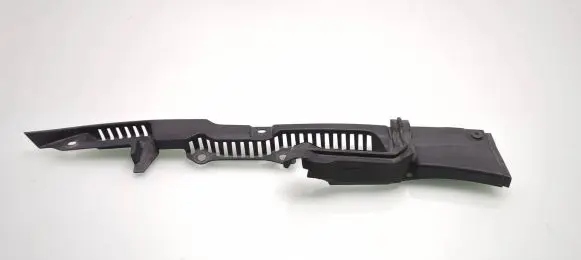 Volvo S90, V90 Fender end trim 31386870