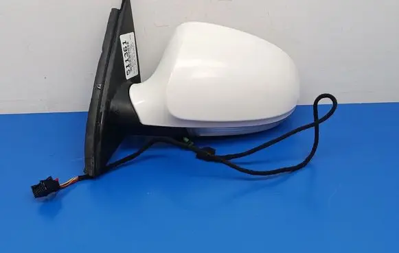 Volkswagen PASSAT B6 Front door electric wing mirror 3C0857933
