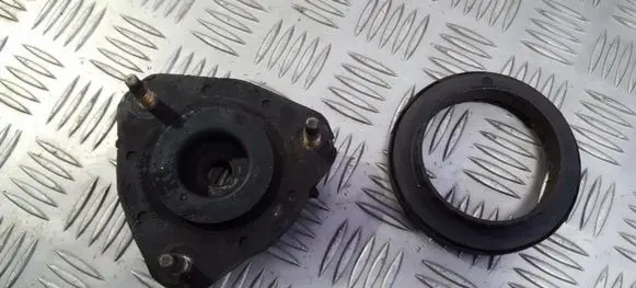 Ford Focus Coil spring mount 98ag3k155af 98ag-3k155-af