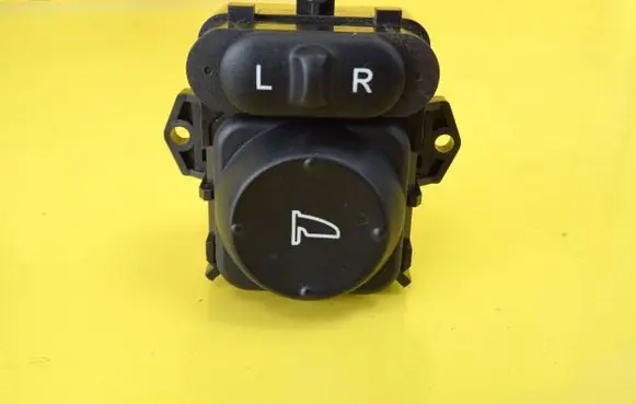 Honda FR-V Wing mirror switch NH167L0037T SJDE010M1