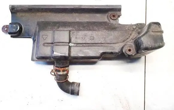 KIA Clarus Intake resonator 0k9a21319x