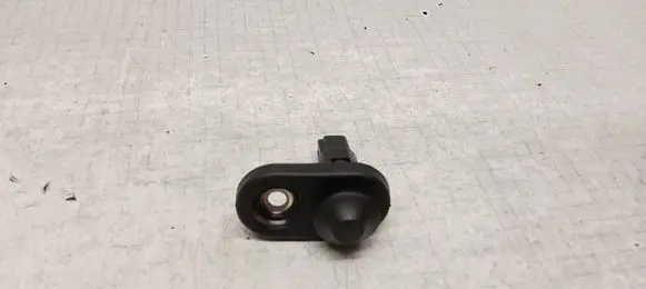 Toyota Avensis T250 Rear door sensor 