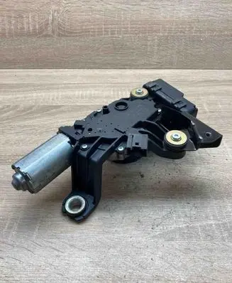 BMW 5 E60 E61 Rear window wiper motor 0390201597 7061367 8218849