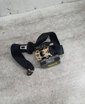 Audi A6 S6 C5 4B Rear seatbelt 00064577