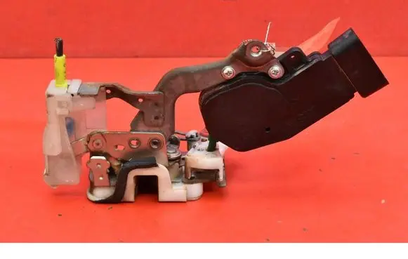 Citroen C1 Front door lock 