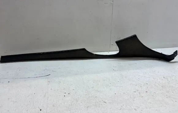 Mercedes-Benz A W169 Front door trim bar 204965