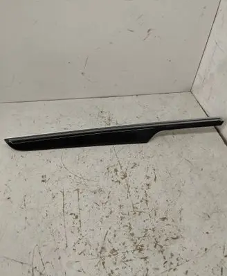 Porsche Macan (95B) Rear door trim (molding) 95B867061D 36165595 07052016