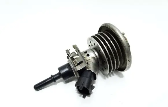 Renault Trafic III (X82) AdBlue injector 04440210451 13084023