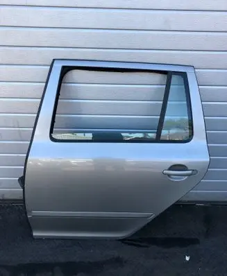Skoda Octavia Mk2 (1Z) Rear door 