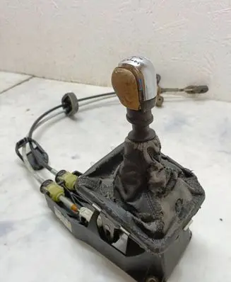 Opel Vectra C Gear shifter/selector 24465795 92DNQ6