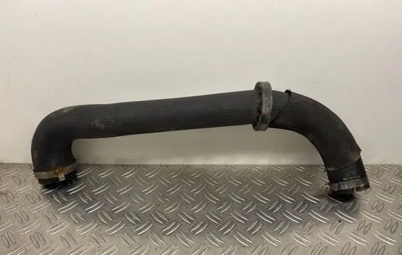 Intercooler hose/pipe