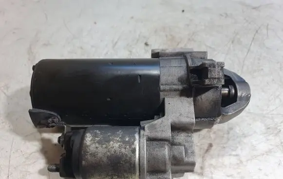 BMW 3 E90 E91 Starter motor 7801203