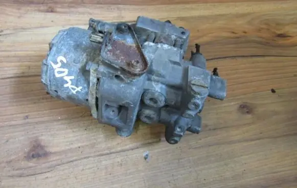 Peugeot 405 ABS Pump b550978 22825